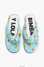 ⁦كو Bimba Y Lola صندل مسطح أنبوبي بطبعة زهور الأكريليك أزرق 24BTV4571 القدم⁩ - الصورة ⁦5⁩
