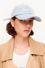 ⁦كو Bimba Y Lola قبعة بشعار الدنيم 24BTV4869 مُكَمِّلات⁩ - الصورة ⁦2⁩