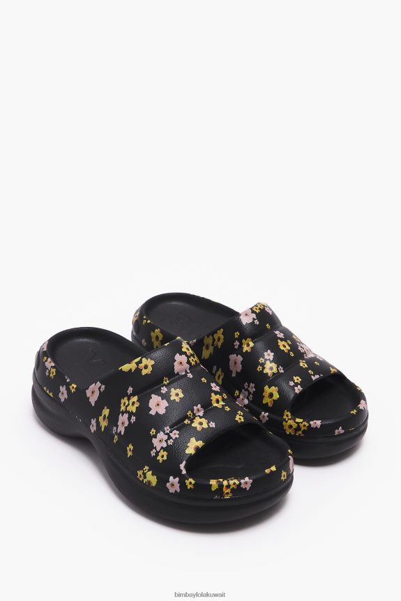 ⁦كو Bimba Y Lola منصة طباعة زهور الأكريليك flip-flop أسود 24BTV4595 القدم⁩ - الصورة ⁦3⁩